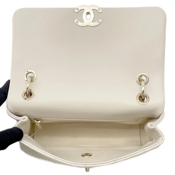 CHANEL Matelasse ChainShoulder Calf Leather Off-white - Picture 5 of 16